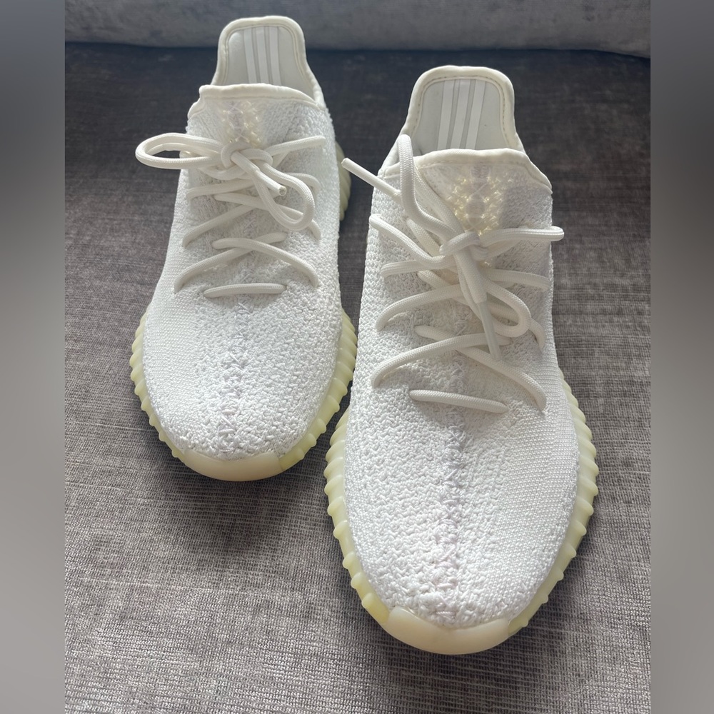 Yeezy Boost 350 V2